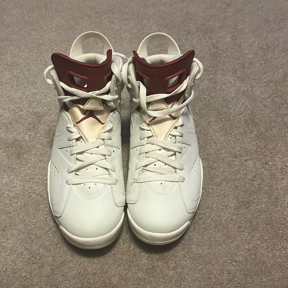 Jordan 6 size 9 no box and worn
